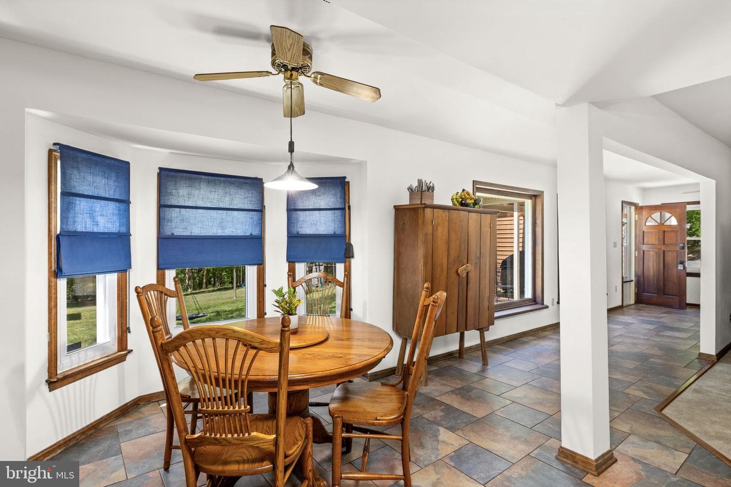 228 Morgan photo 19