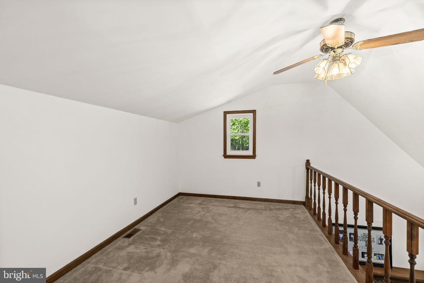 228 Morgan photo 22