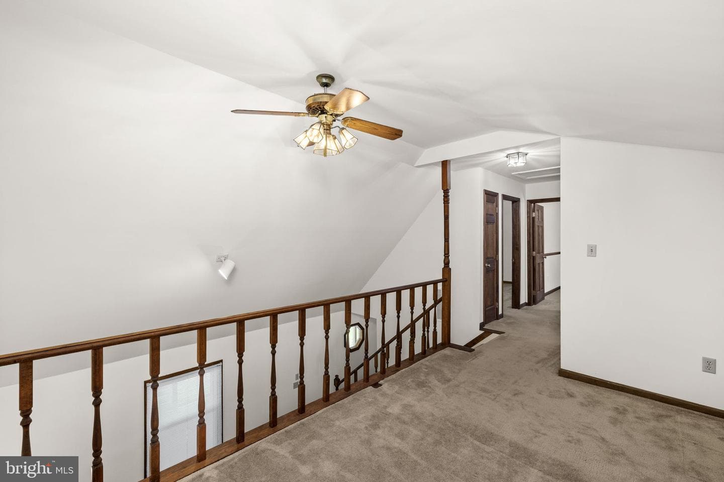 228 Morgan photo 23