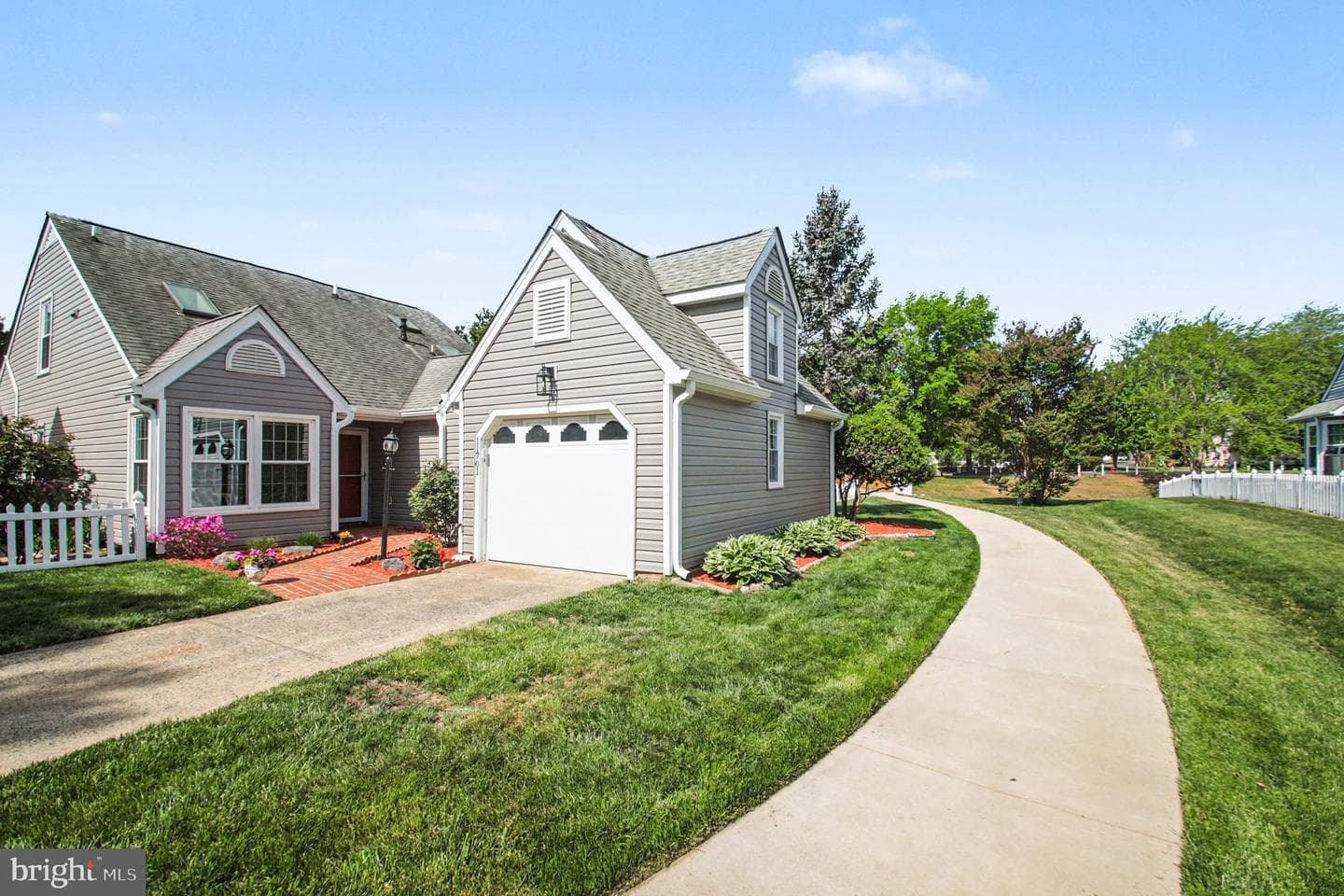 11701 Hampshire Court photo 3