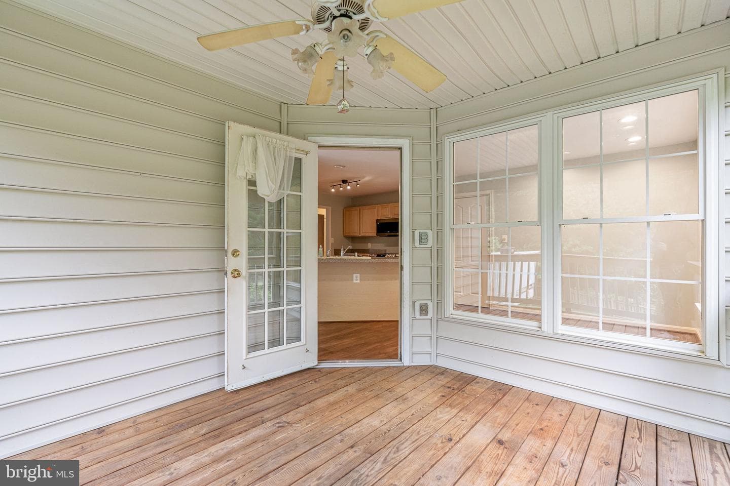 10400 Kings Cove Court photo 23