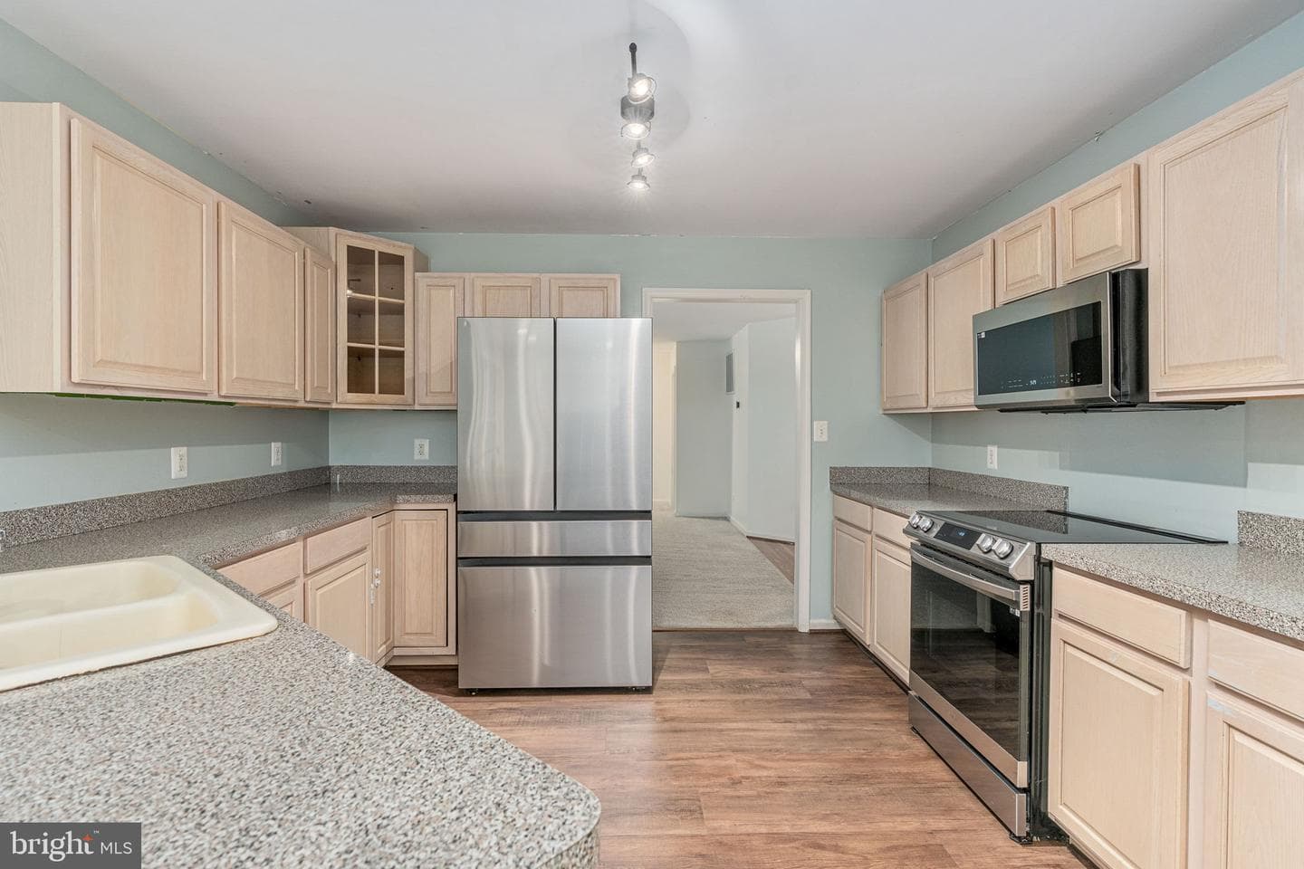 10400 Kings Cove Court photo 3