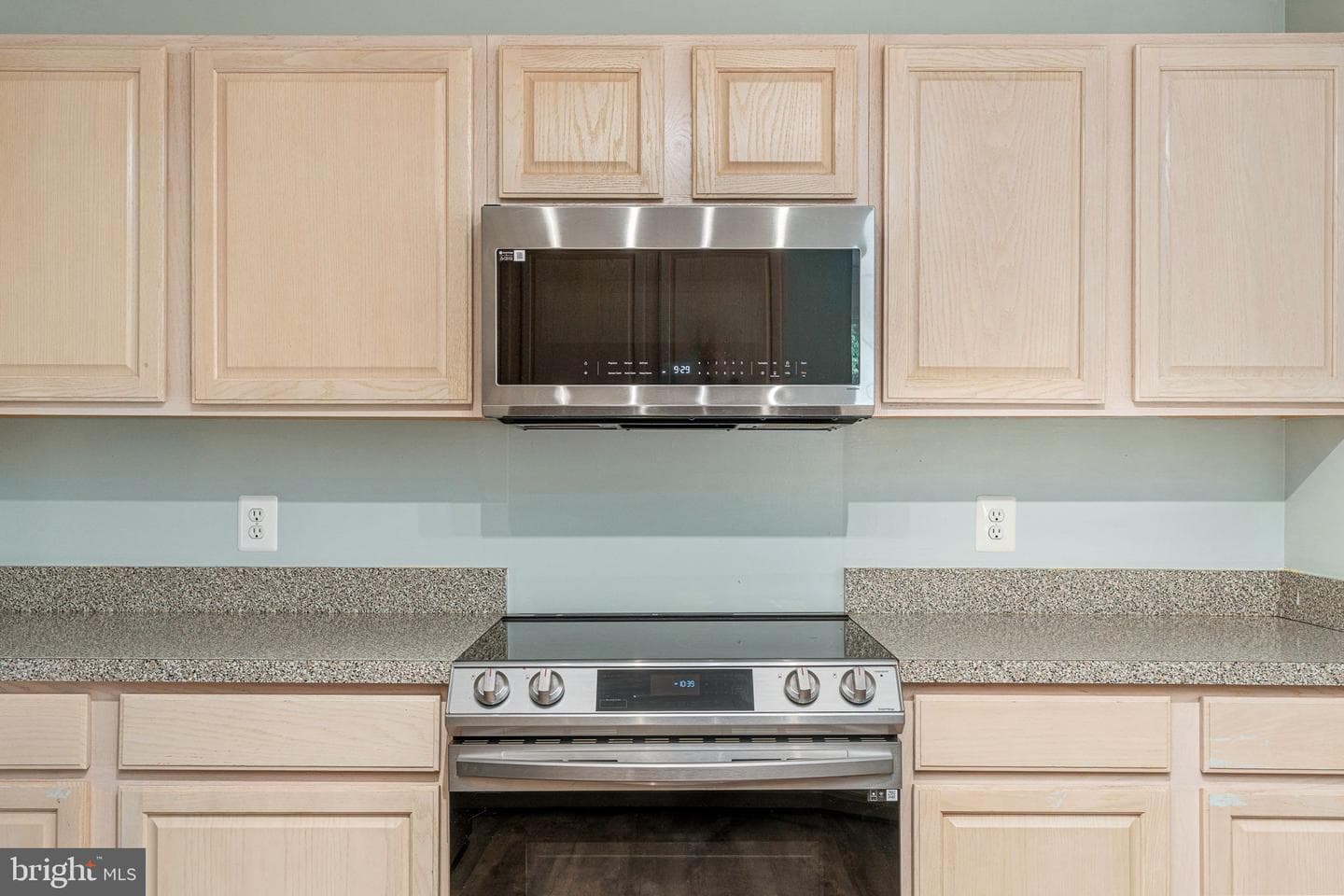 10400 Kings Cove Court photo 4