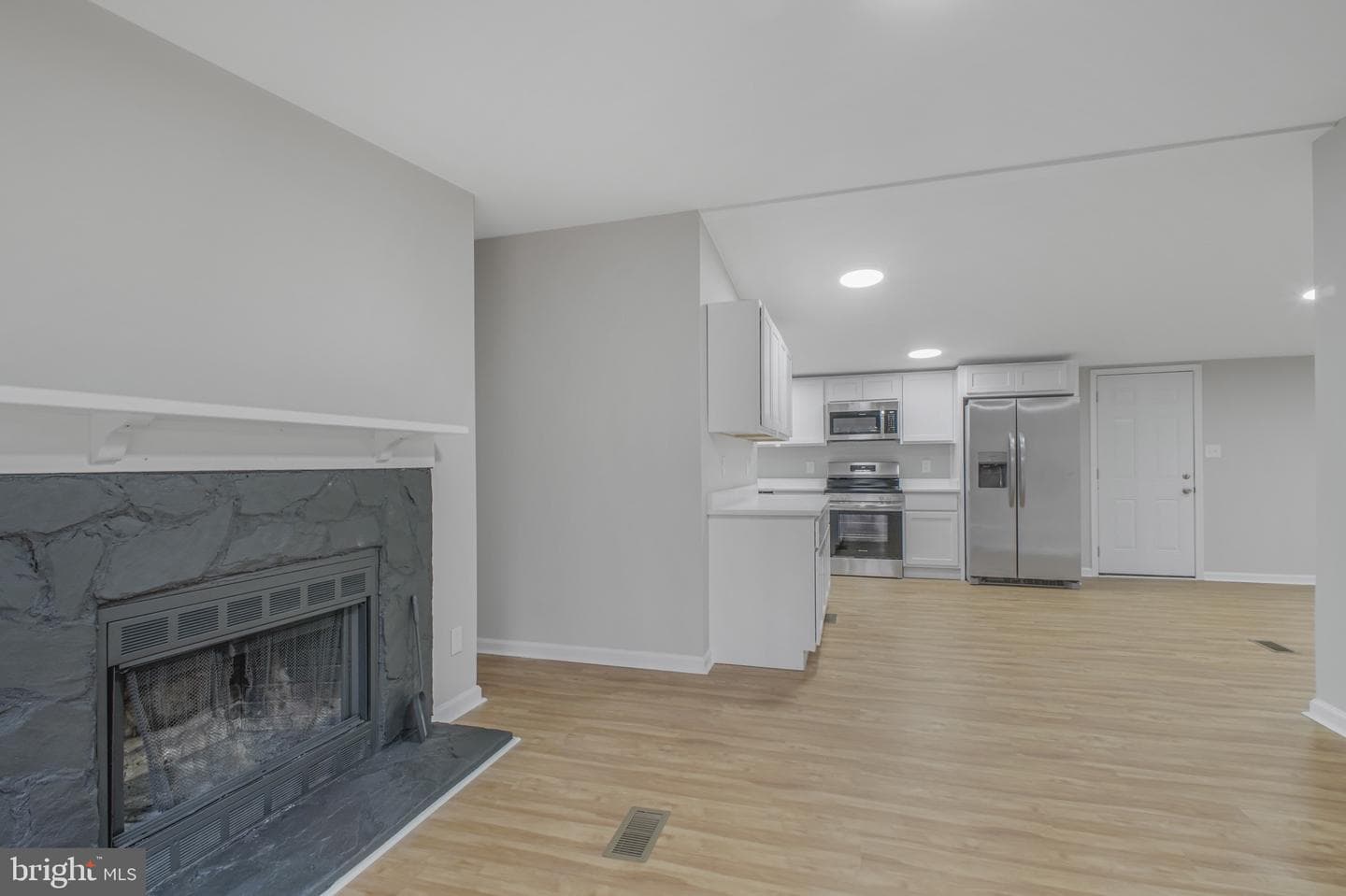 5003 Holly Drive photo 15