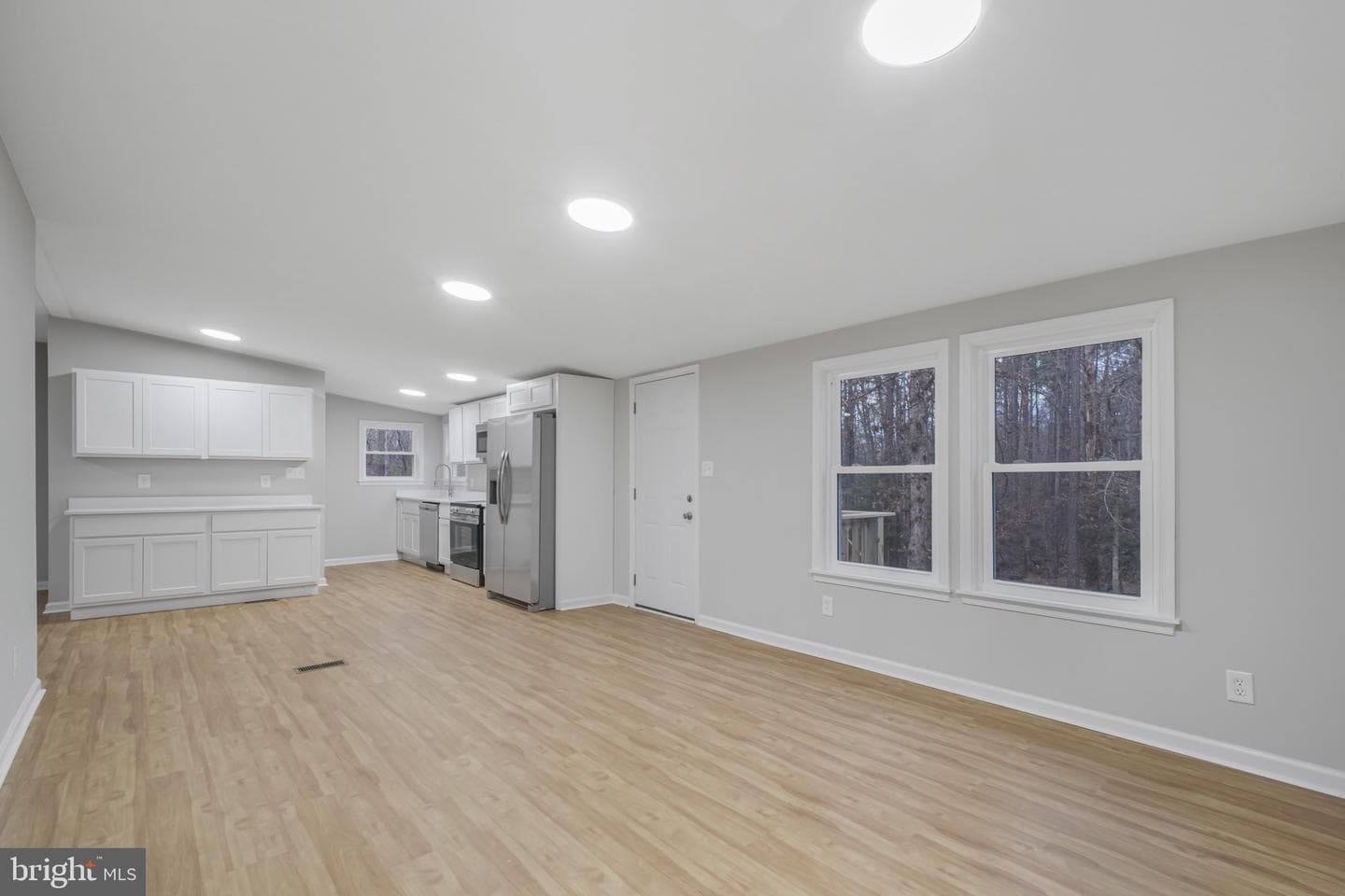 5003 Holly Drive photo 7