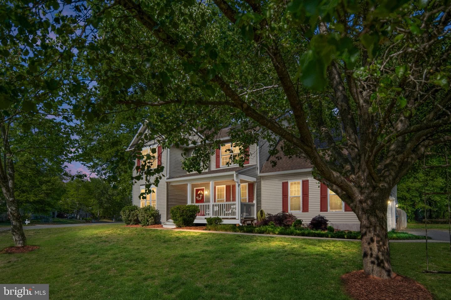 10127 New Scotland Drive photo 3
