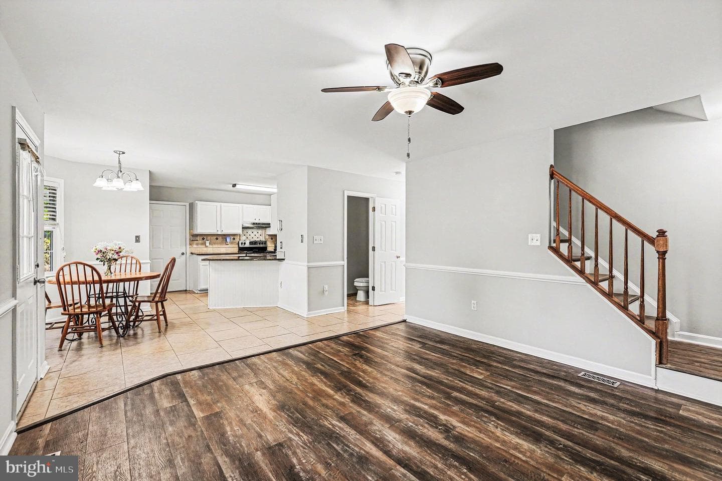 4205 Sorrell Court photo 6