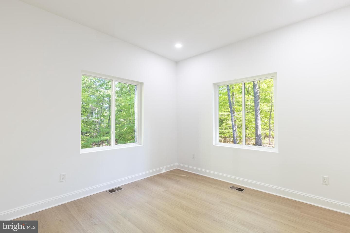 6103 Belmont Road photo 11