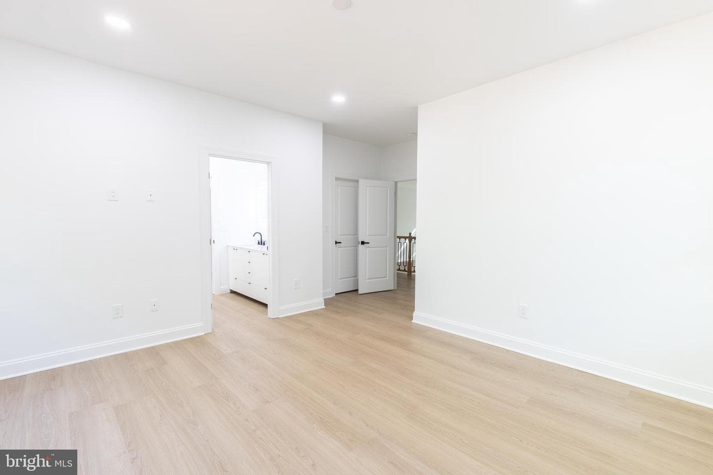 6103 Belmont Road photo 20