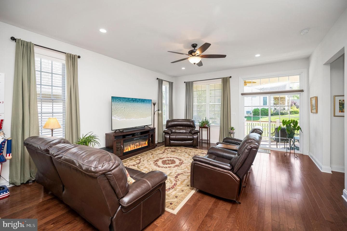 7823 General Wright Drive photo 44