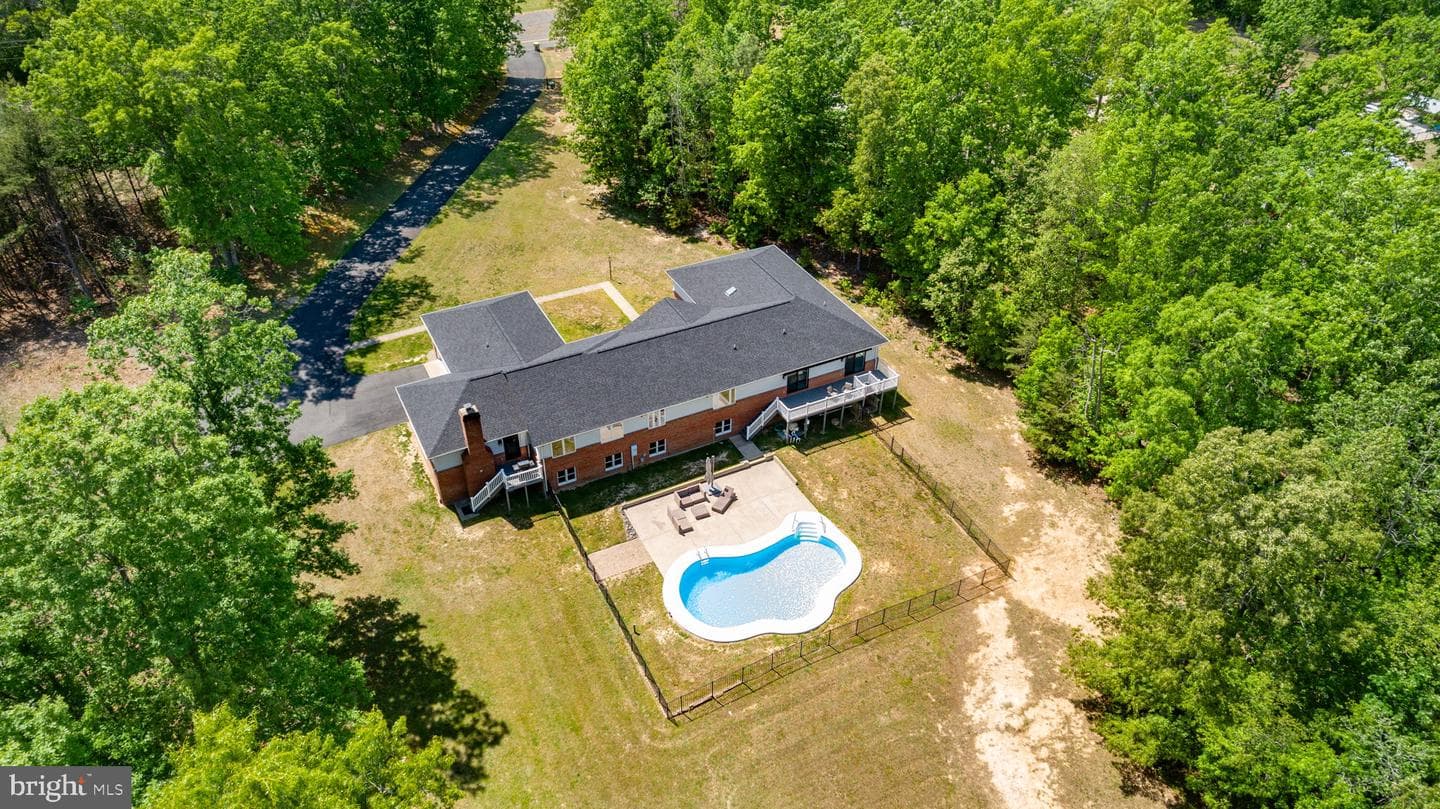10201 Elys Ford Road photo 5