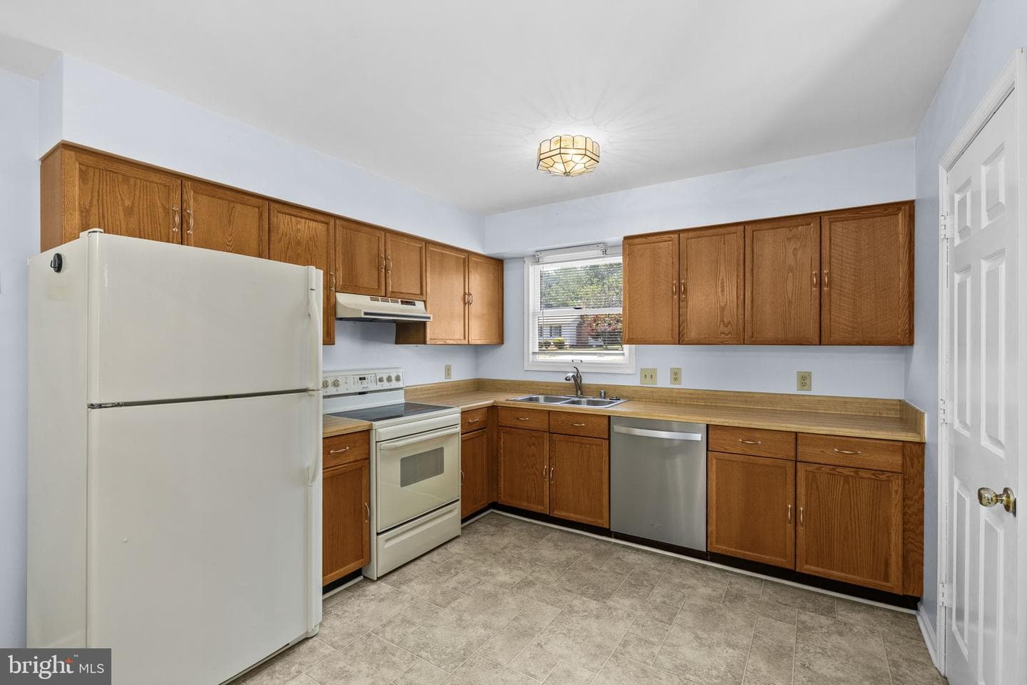 4512 Rebecca Road photo 21