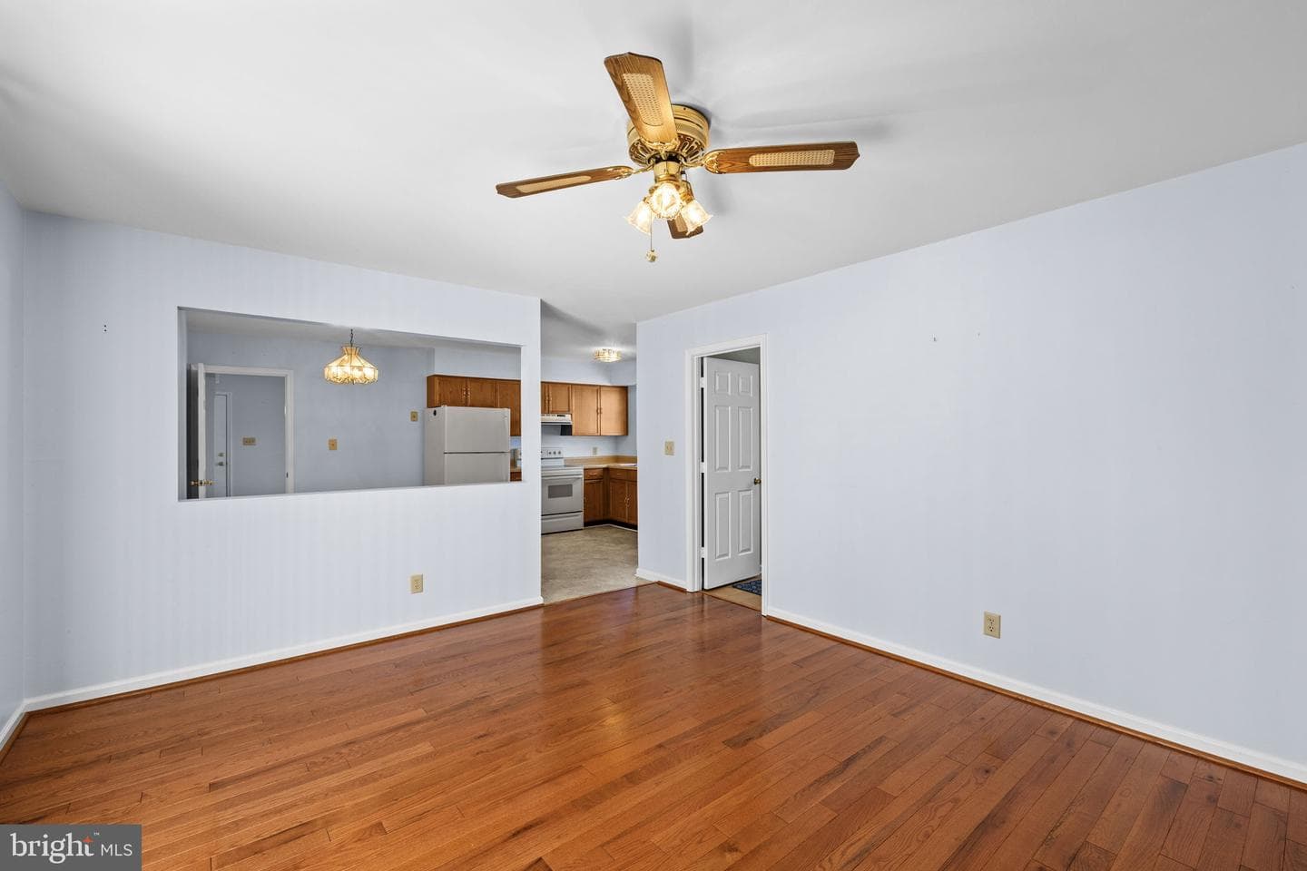 4512 Rebecca Road photo 26