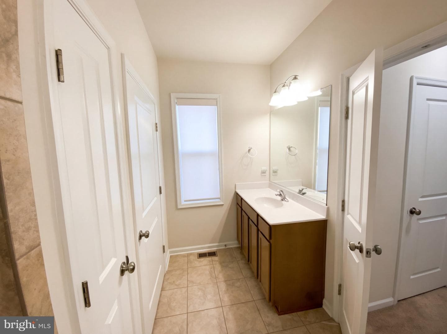 11708 Robin Woods Circle photo 10