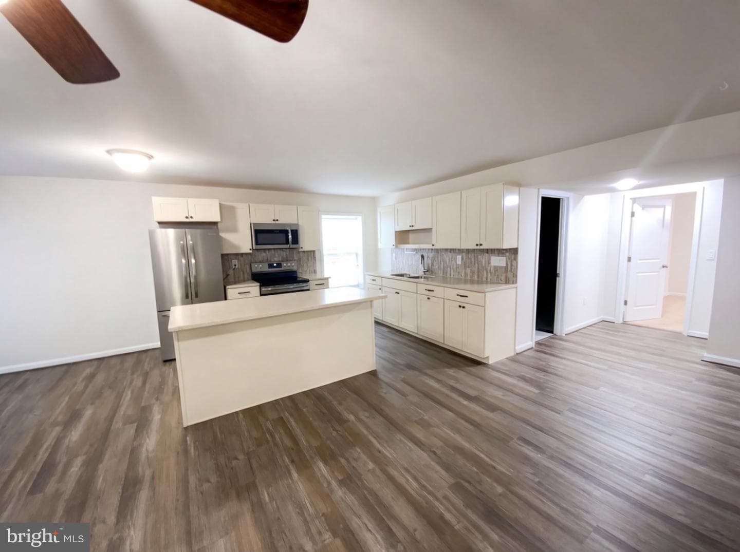 11708 Robin Woods Circle photo 16