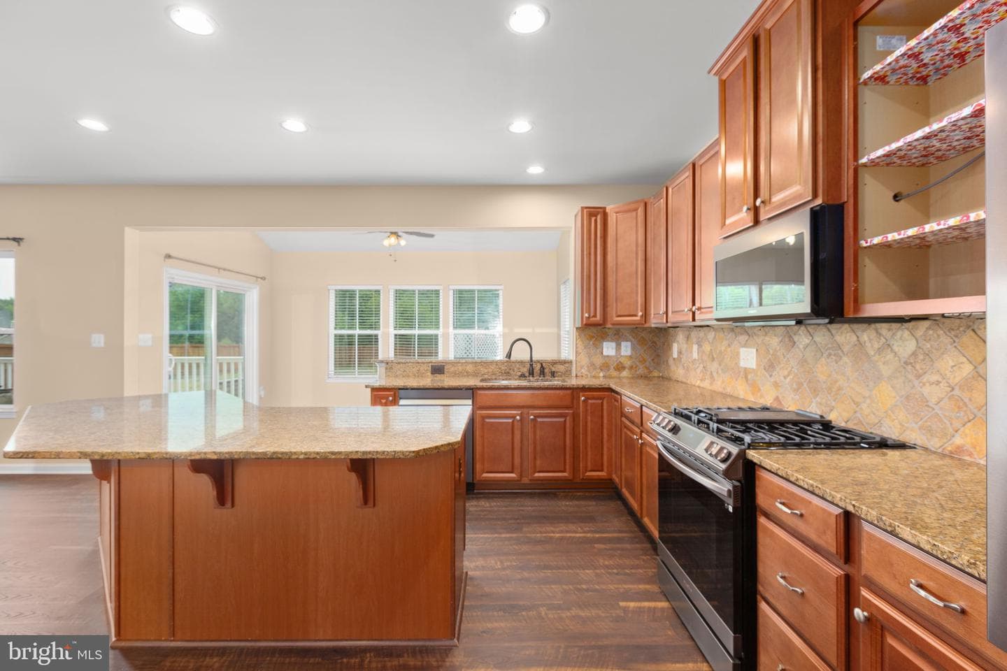 2509 Cornell Drive photo 9