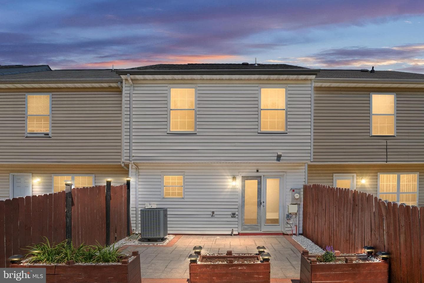 4530 Leighann Lane photo 2