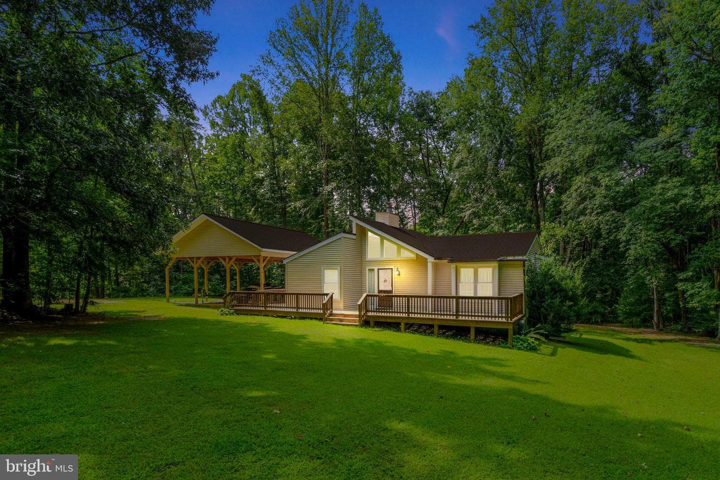 3937 Breaknock Road photo 3