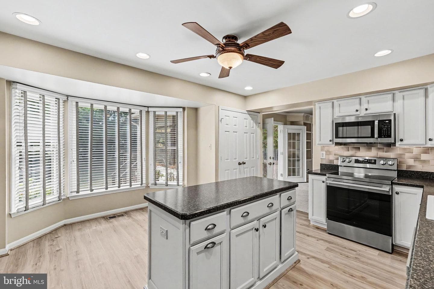 11218 Beauclaire Boulevard photo 11