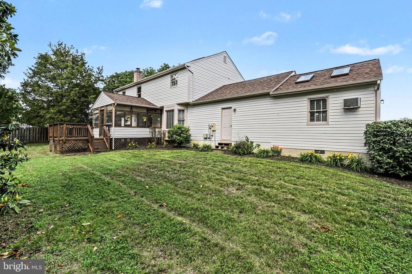 11218 Beauclaire Boulevard photo 23