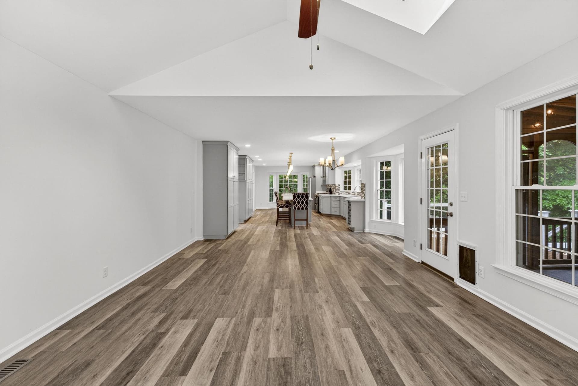 10303 Augusta Court photo 23