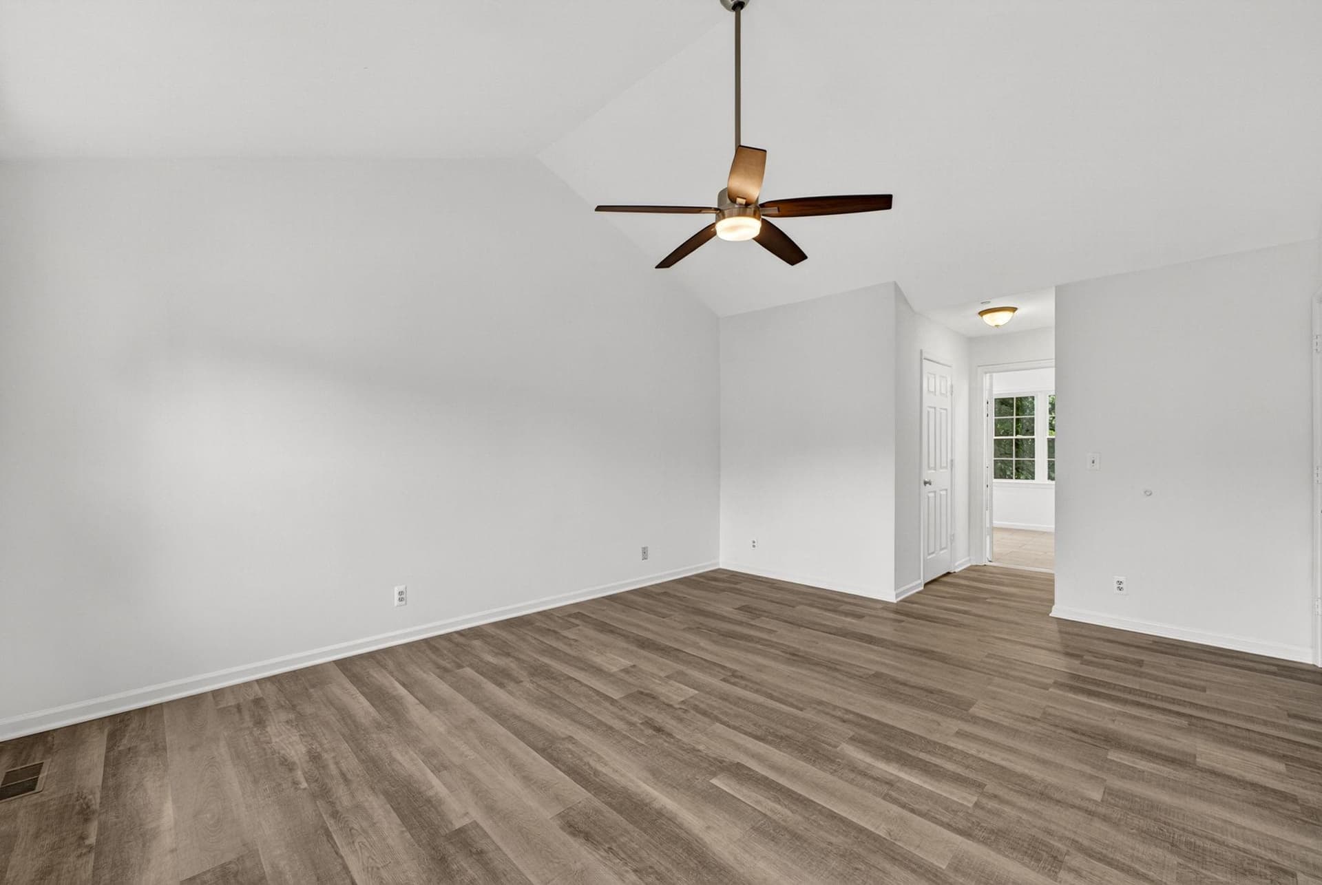 10303 Augusta Court photo 35