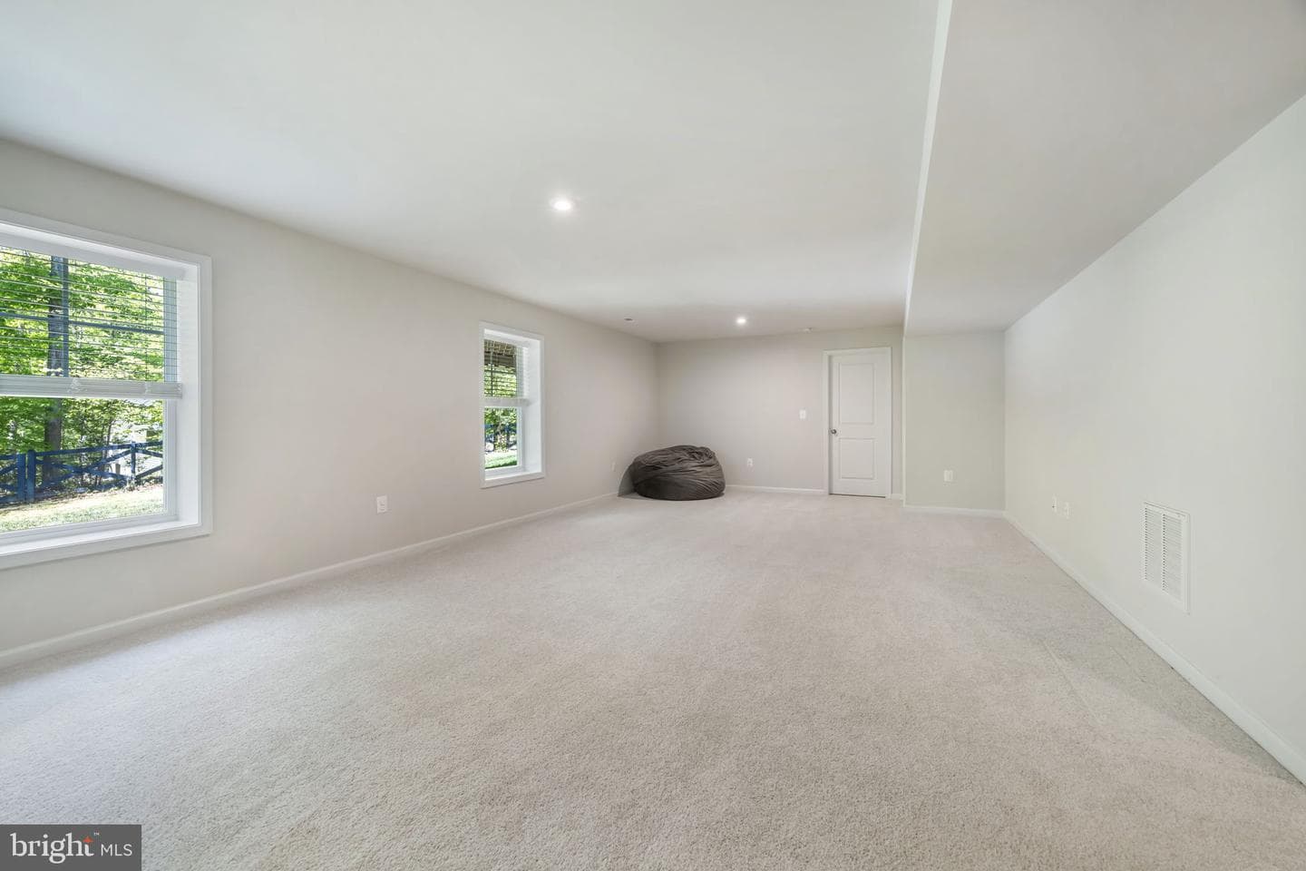8028 Ashford Drive photo 33