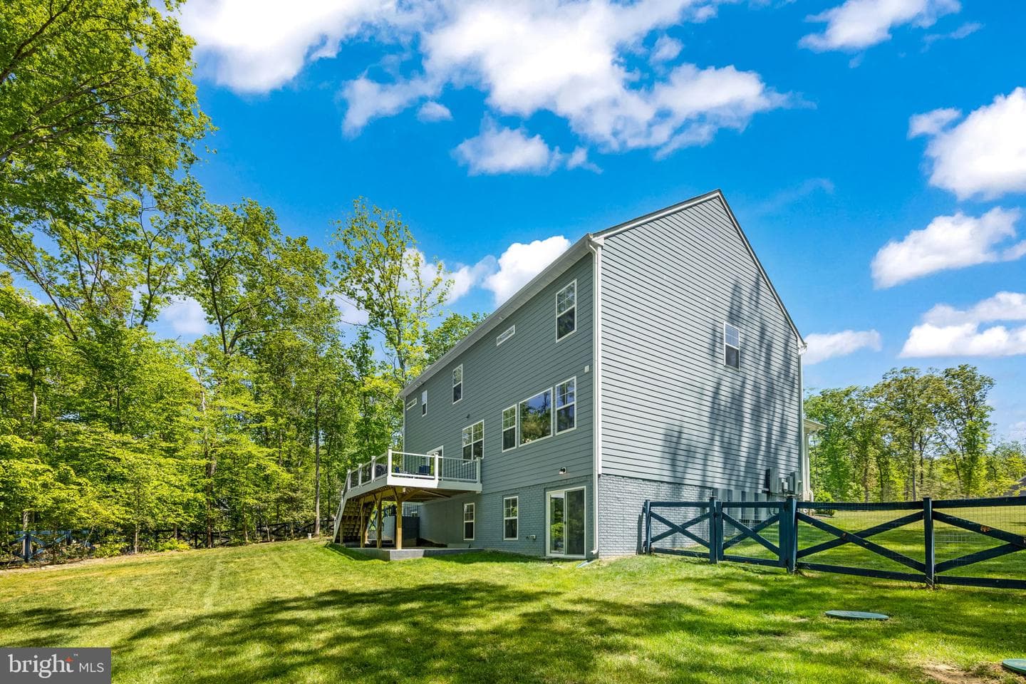 8028 Ashford Drive photo 37