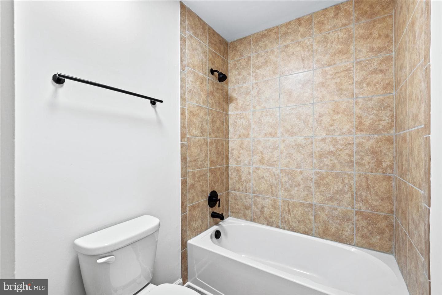 2128 Hamway Drive photo 23