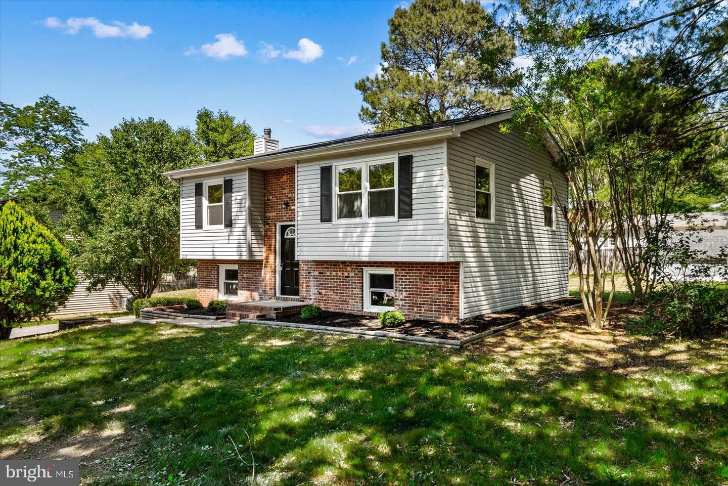 2128 Hamway Drive photo 3