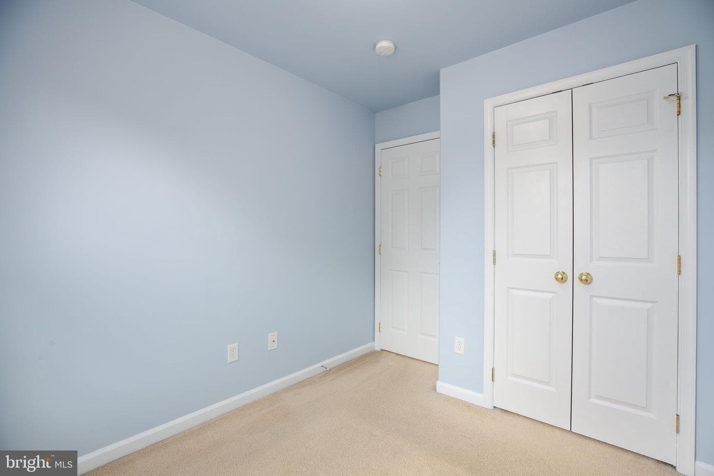 110 Mosby Street photo 22