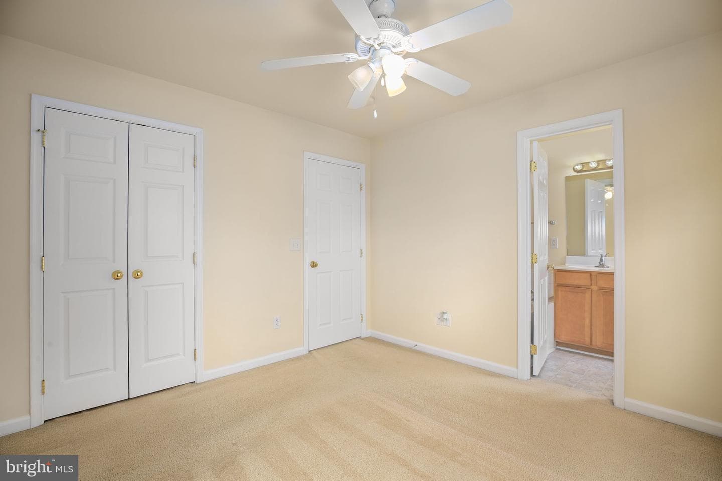 110 Mosby Street photo 24
