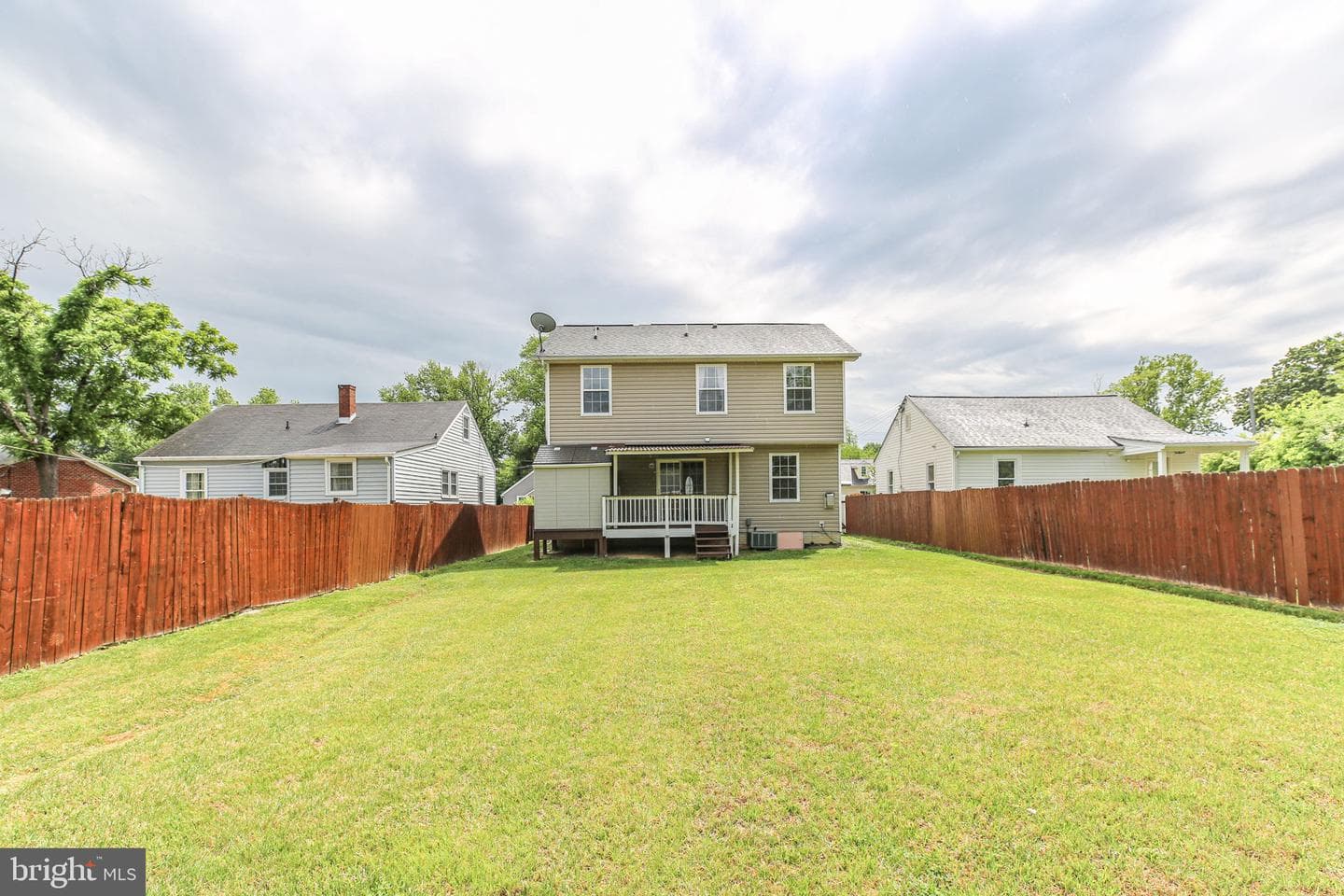 110 Mosby Street photo 33