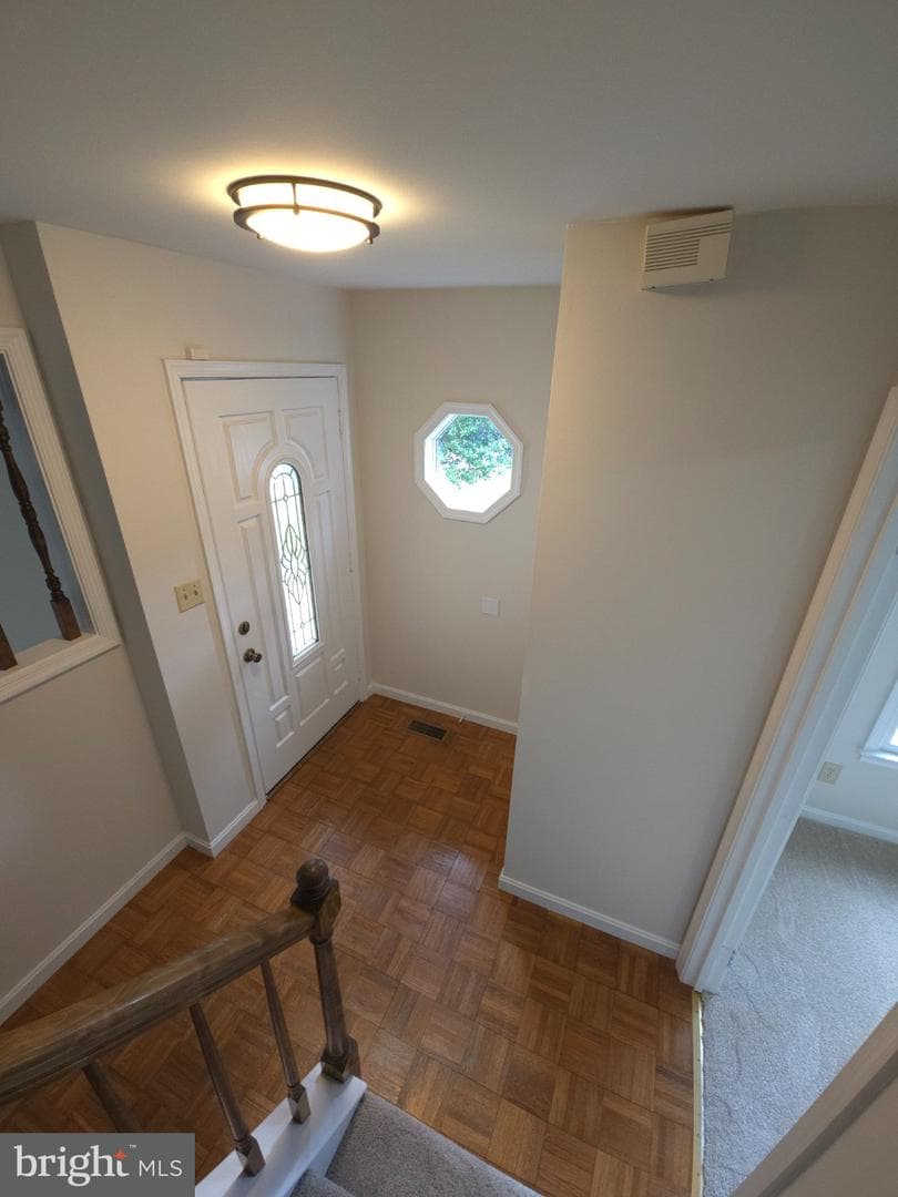 5072 Lavelle Drive photo 7