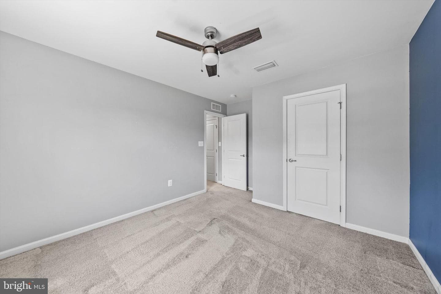 8525 Sylvannah Drive photo 34