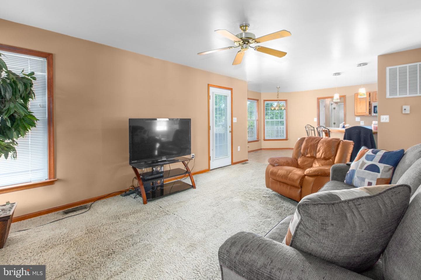 10408 Woodlake Ct photo 19