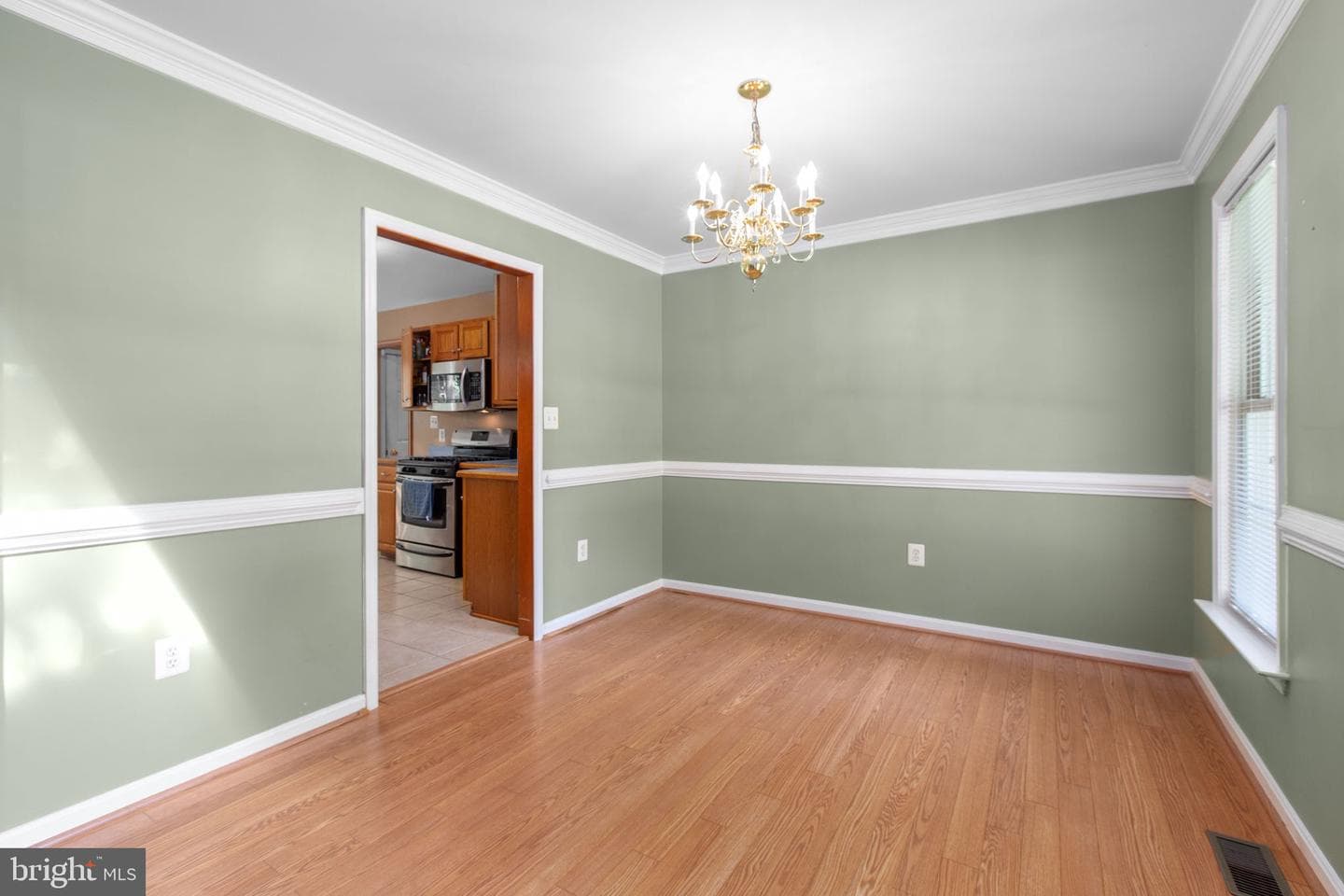 10408 Woodlake Ct photo 4