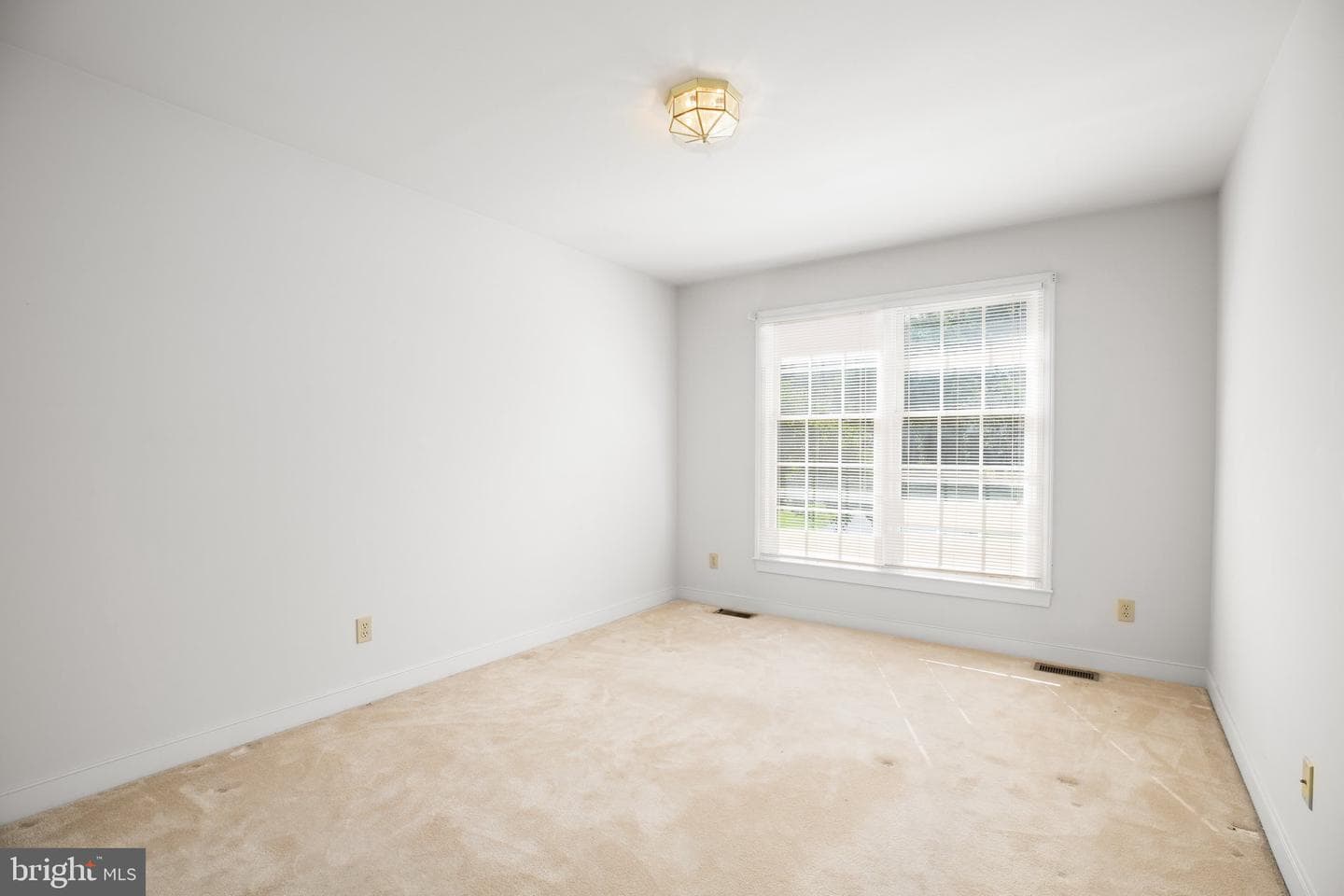 105 Brooke Drive photo 31