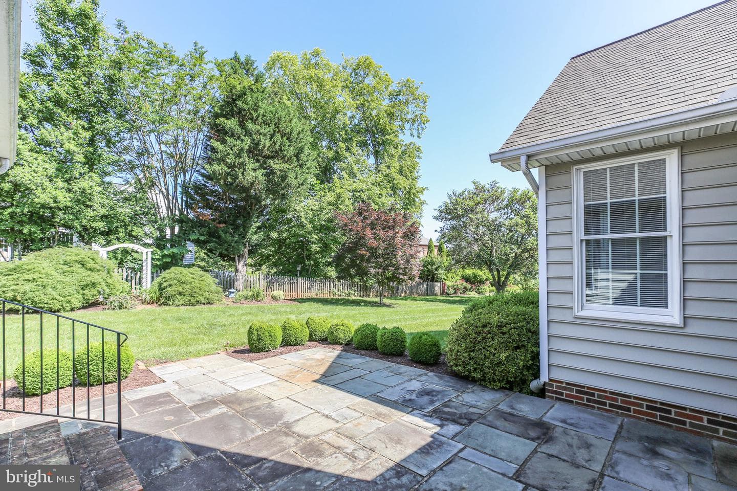 105 Brooke Drive photo 36