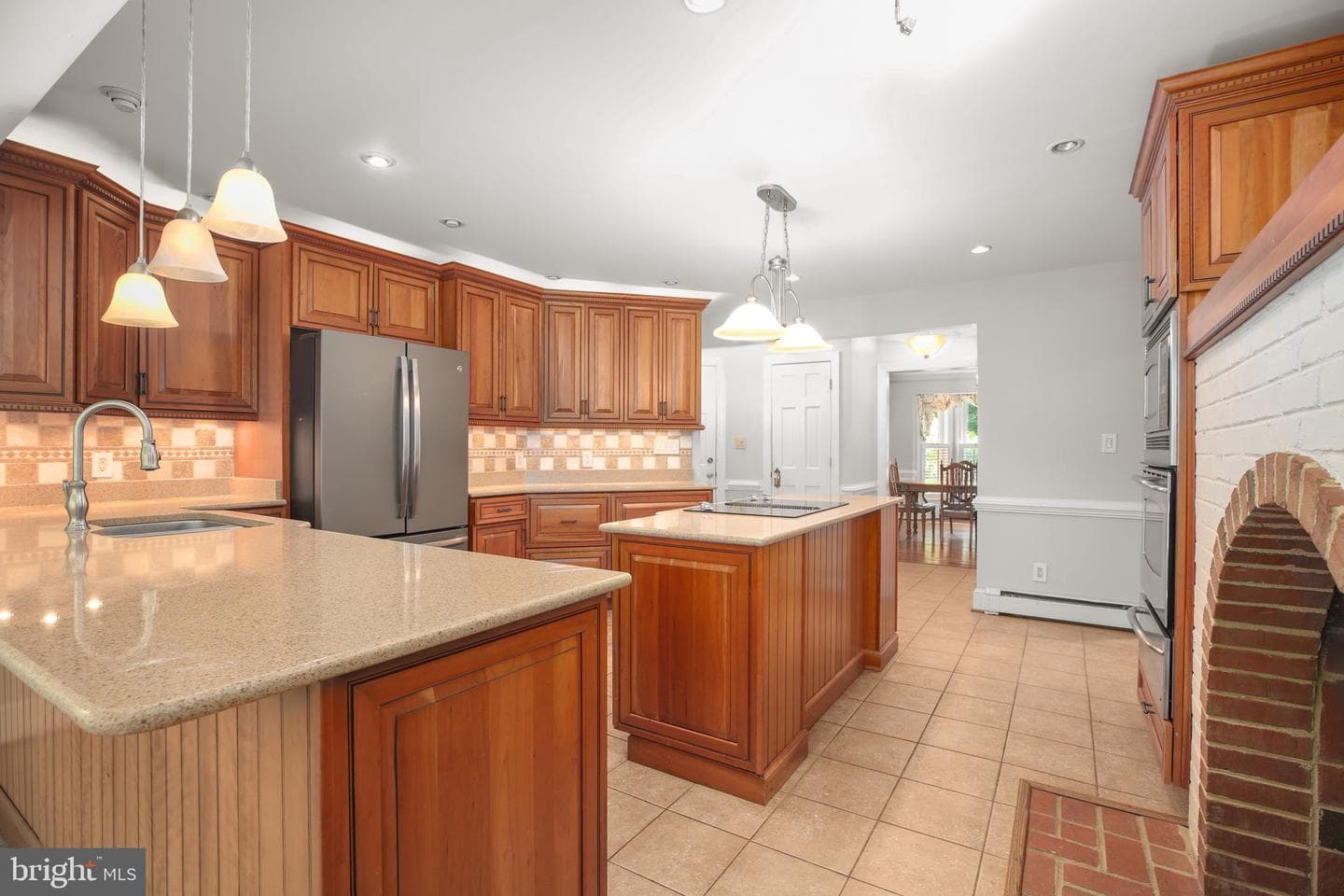 11 River Oak Pl photo 9