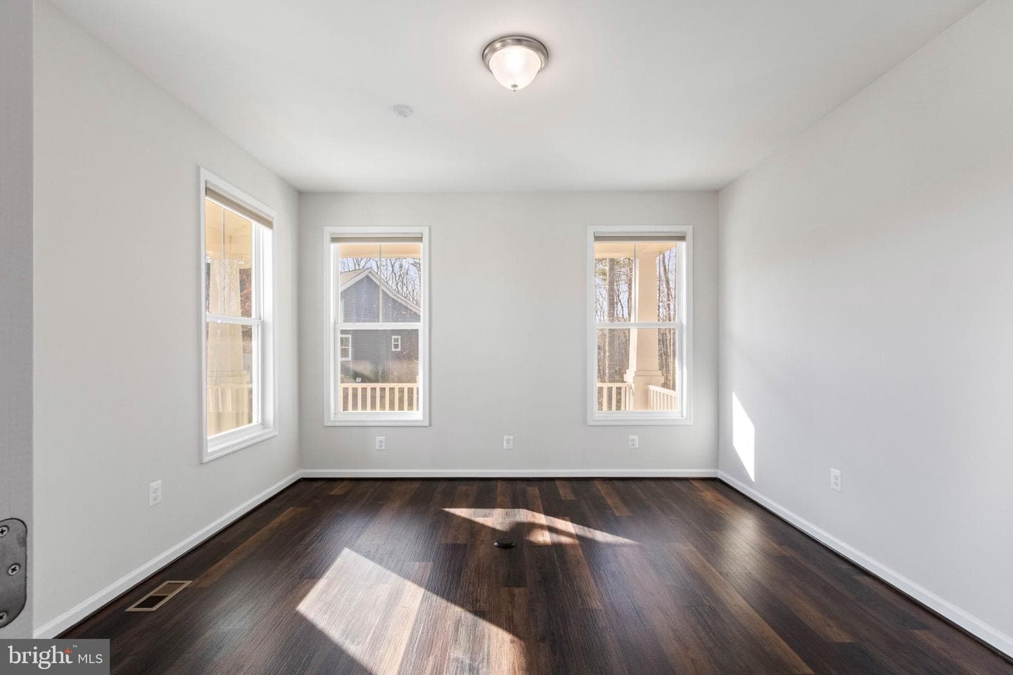 10602 Springvale Lane photo 14