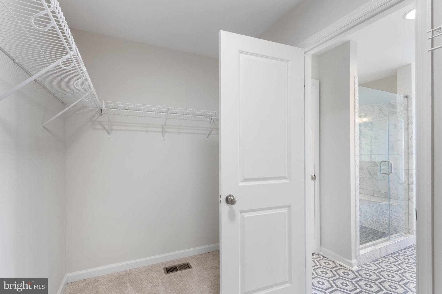 10602 Springvale Lane photo 32