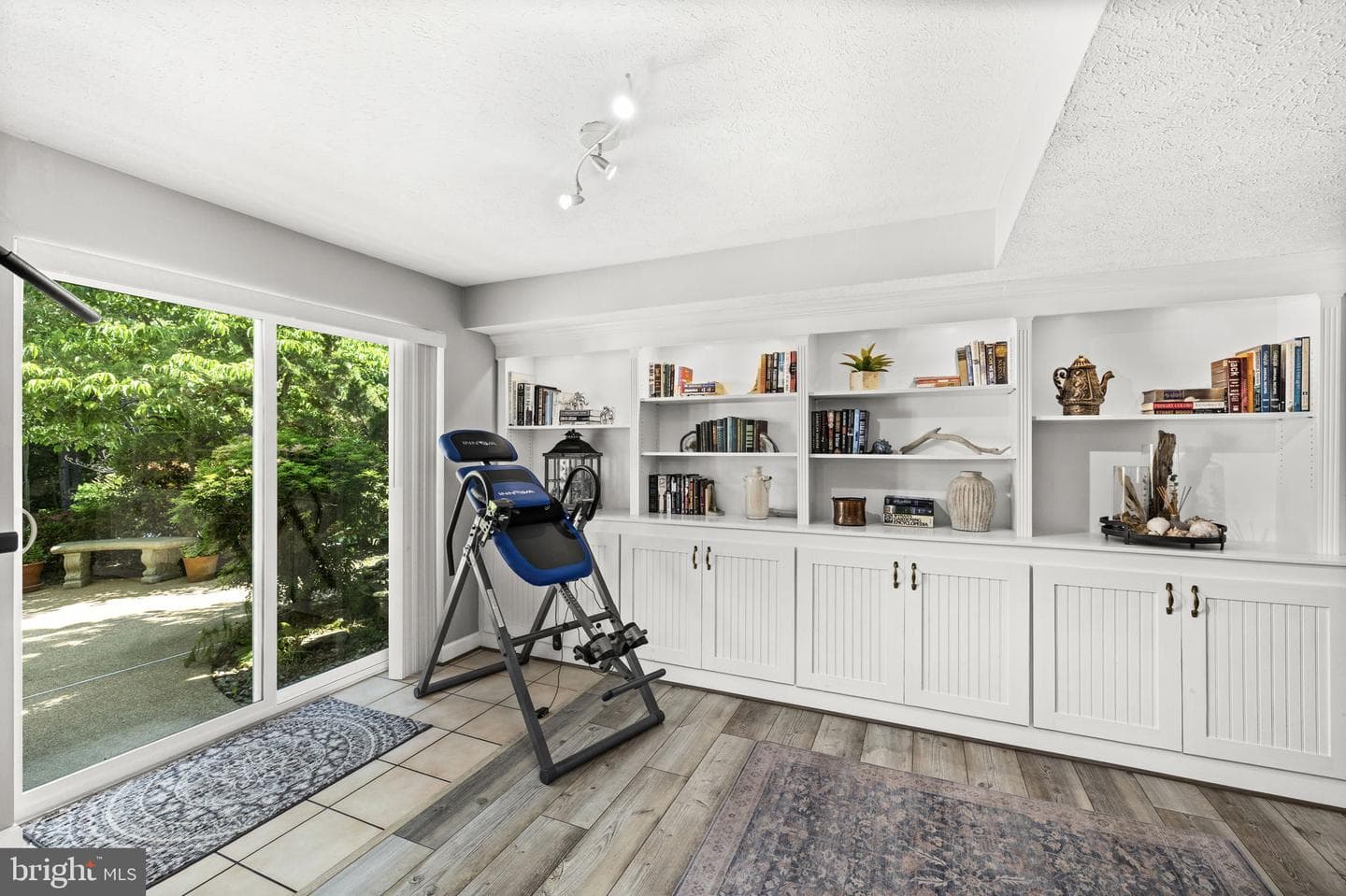 10610 Edinburgh Drive photo 47