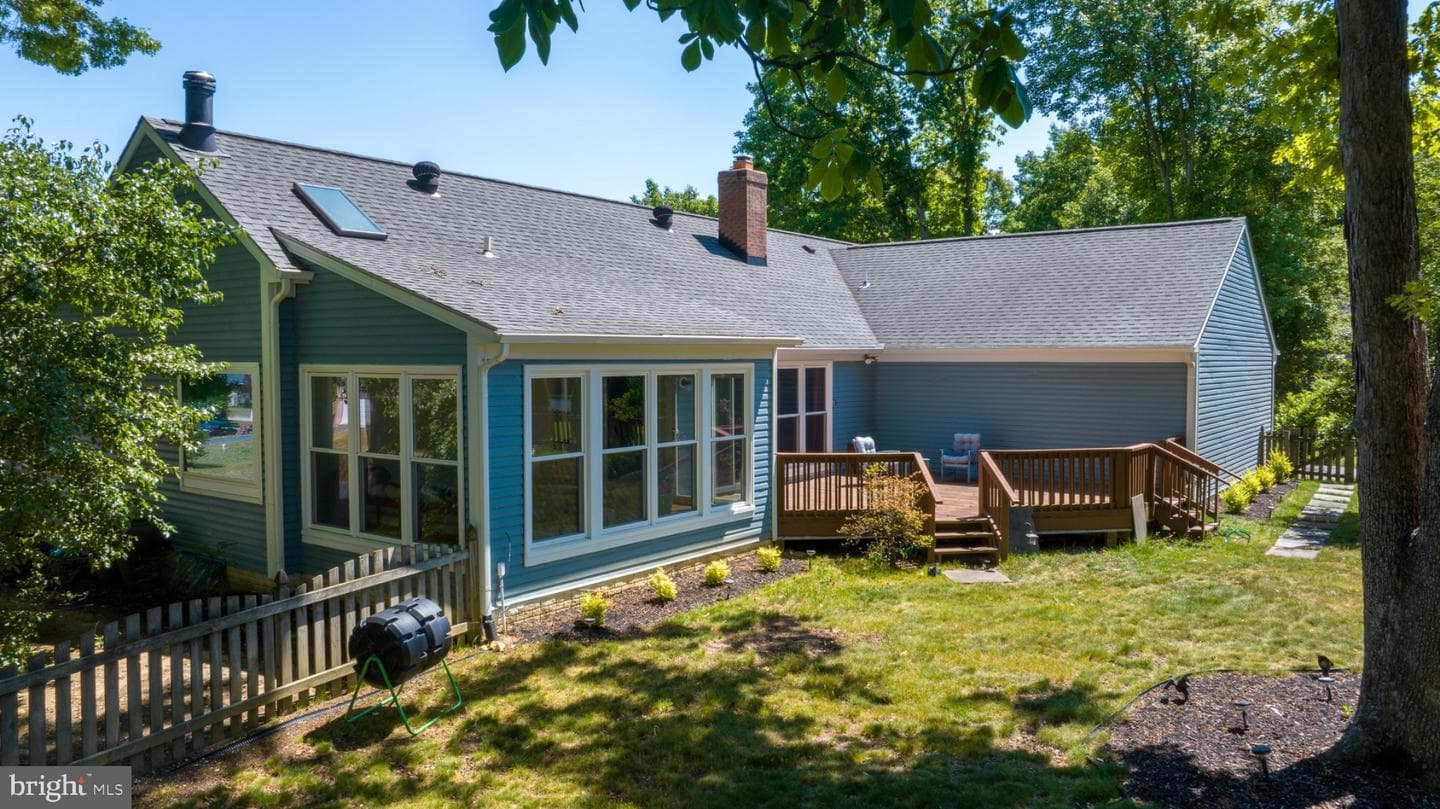 4810 Queensbury Circle photo 39