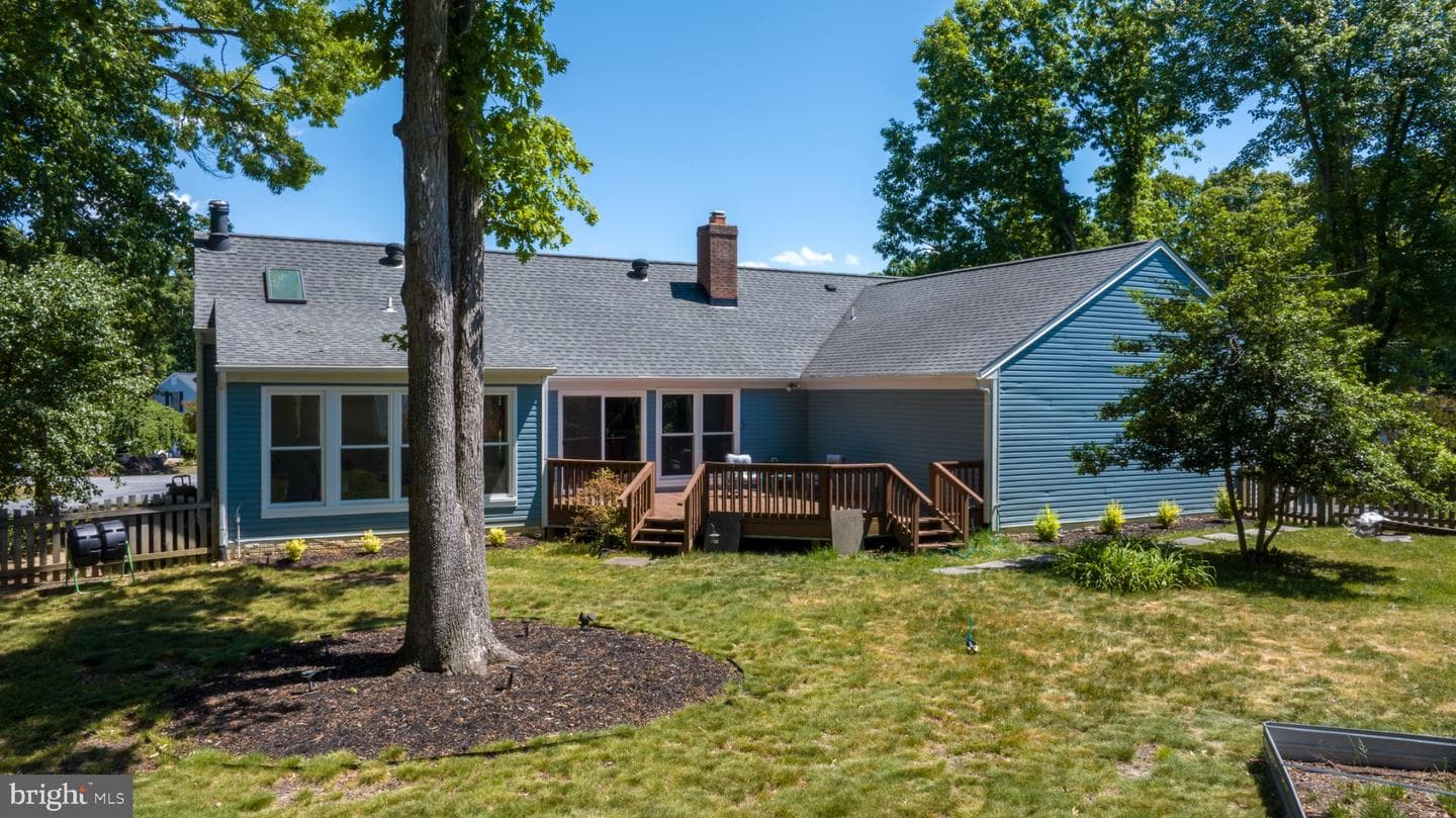 4810 Queensbury Circle photo 40
