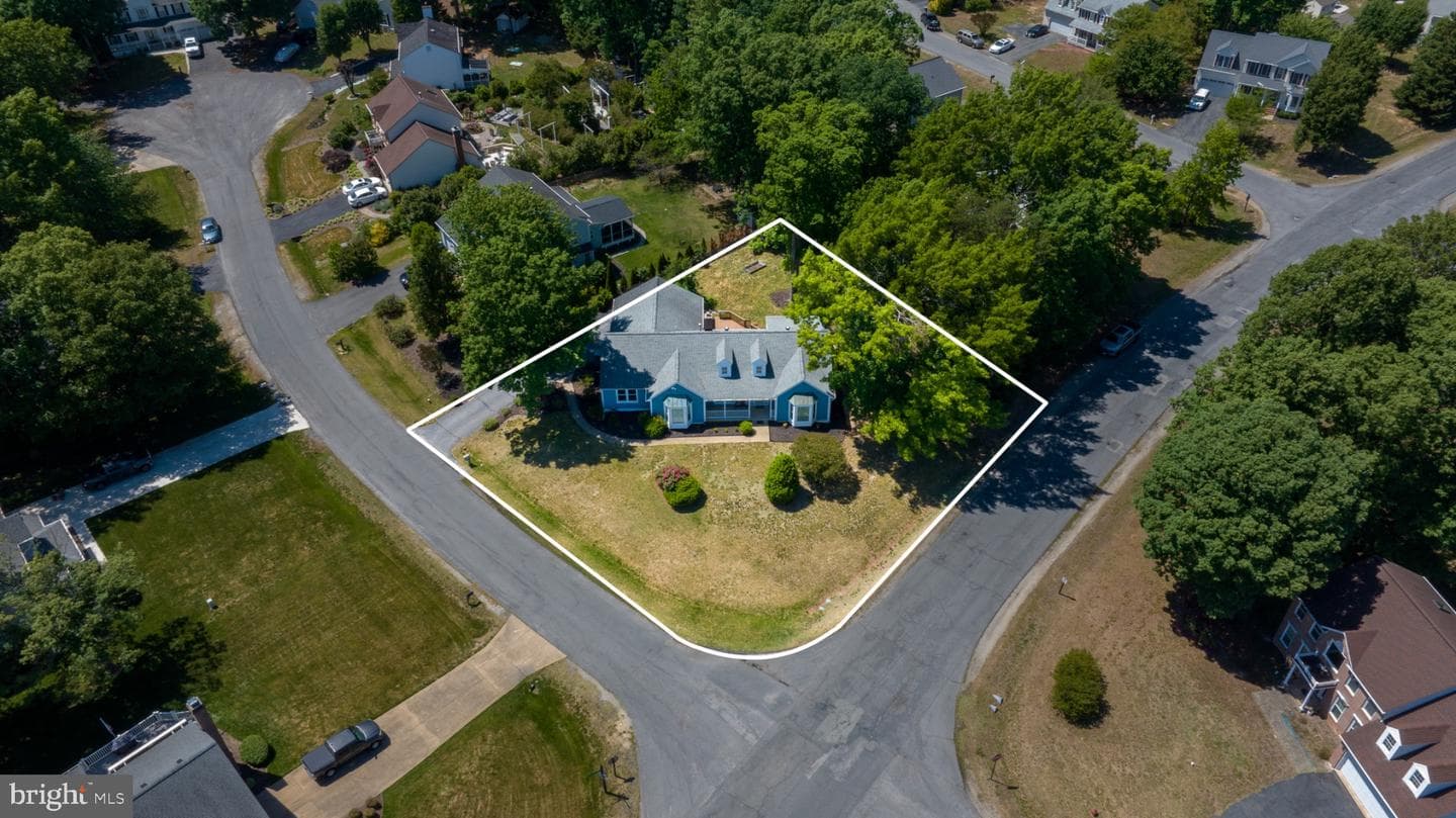 4810 Queensbury Circle photo 47