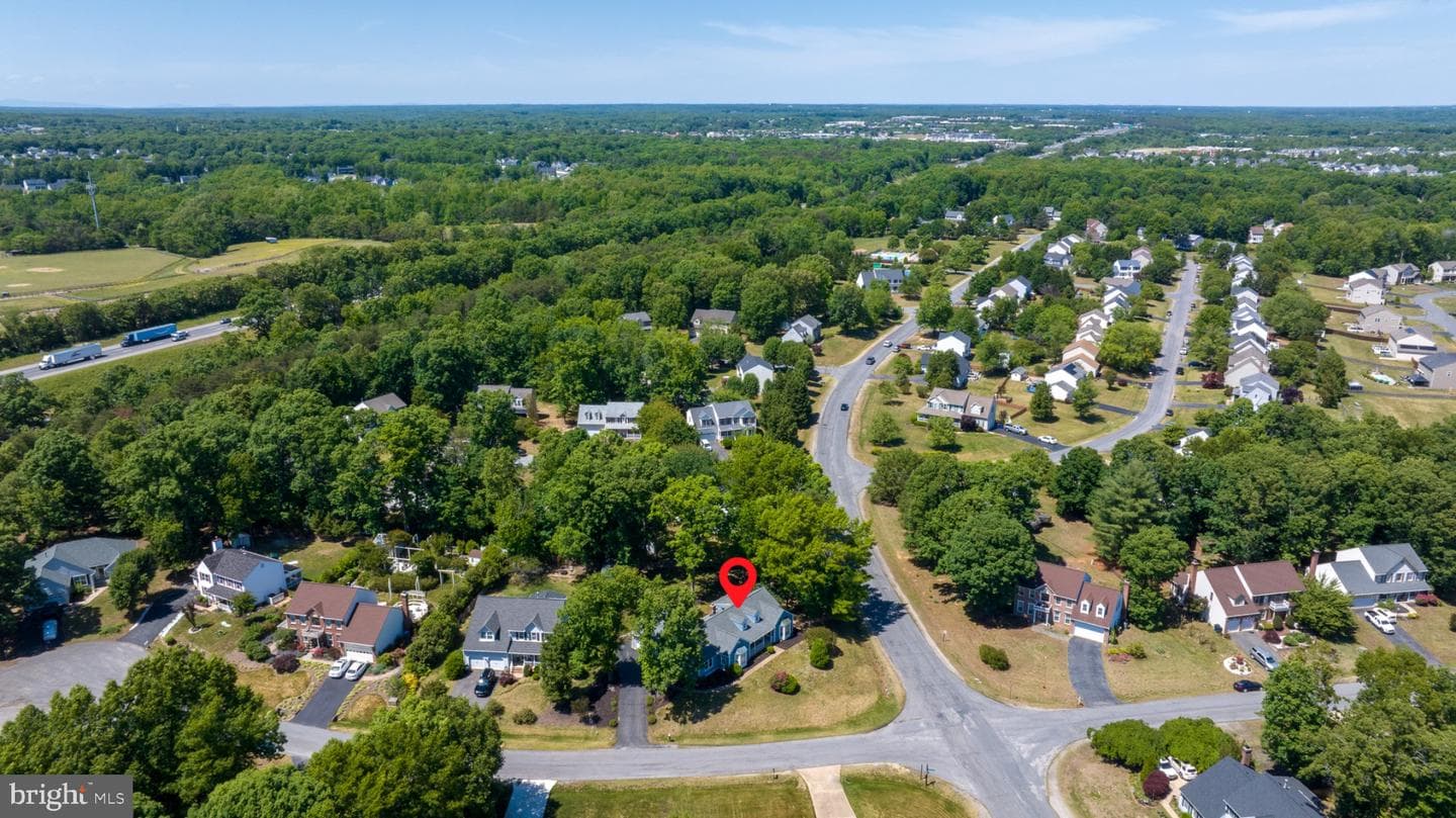 4810 Queensbury Circle photo 48