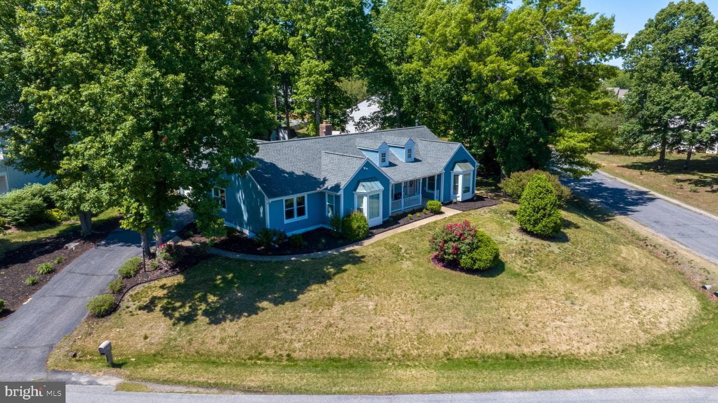 4810 Queensbury Circle photo 50