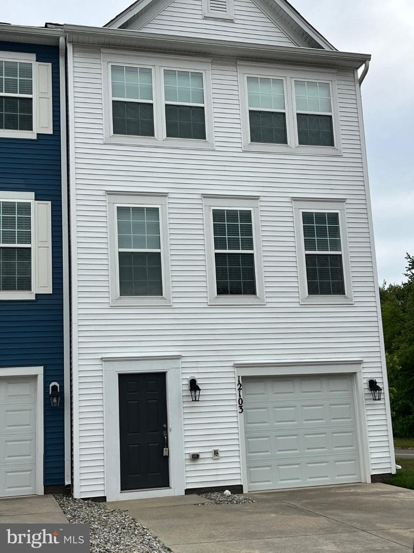 12103 Bowling Farm Court