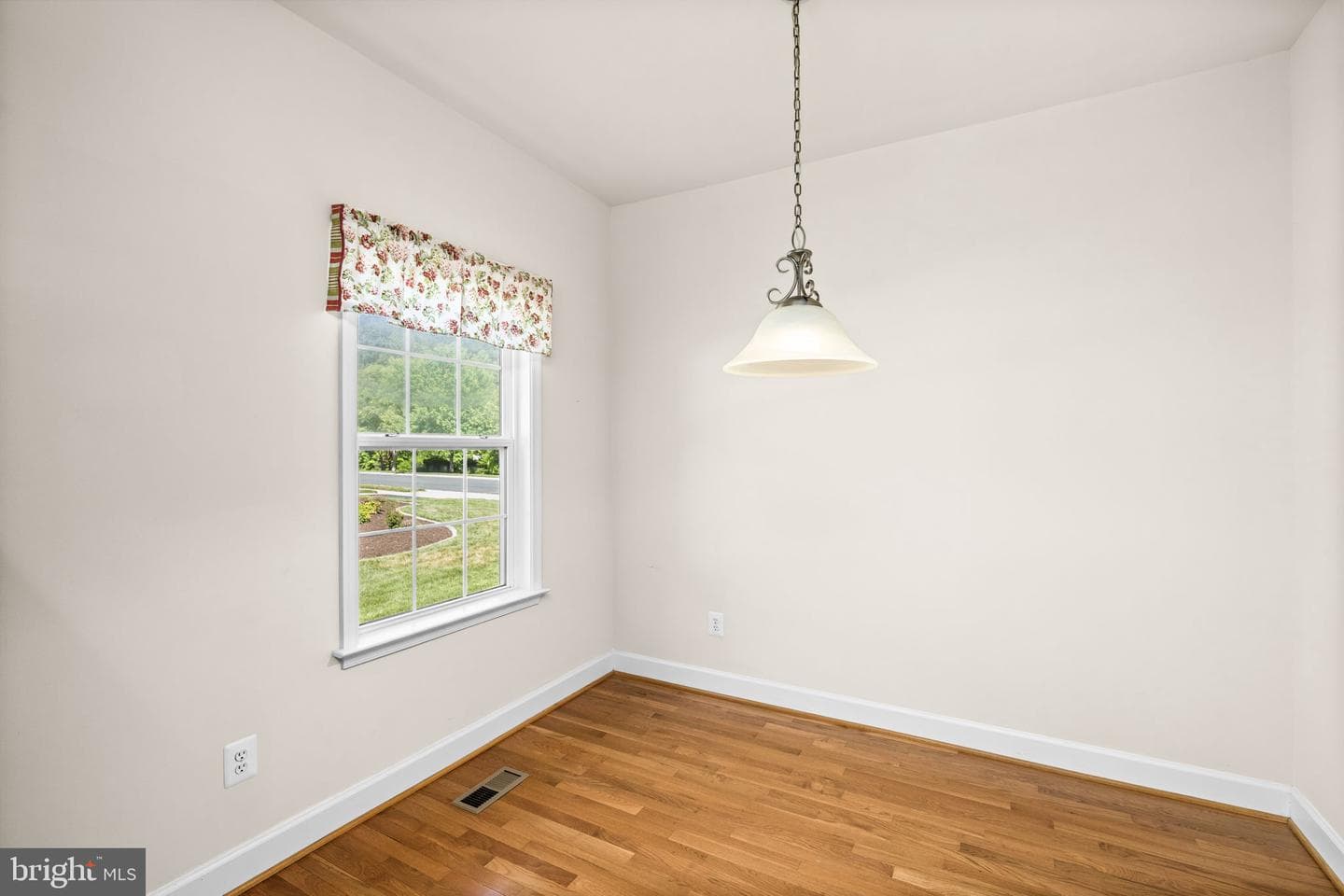 5413 Balls Bluff Road photo 22